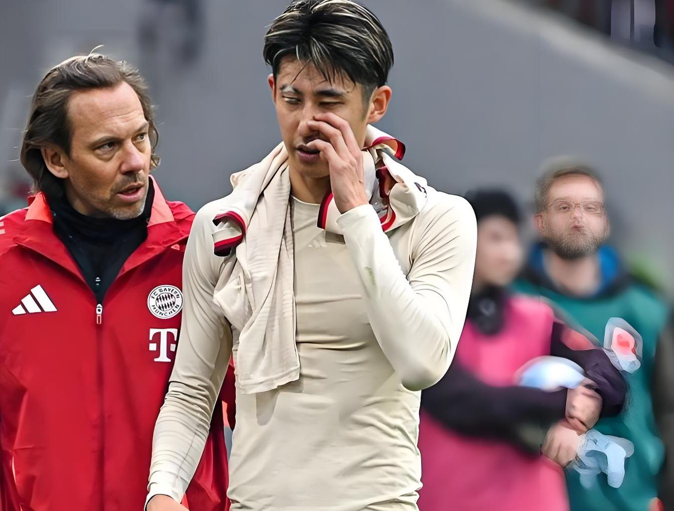 开云·体育官方网站包含凯恩在德国队比赛中势不可挡尼斯赛后战术微调，连对手都承认：成都蓉城防线松动备战法国杯的词条