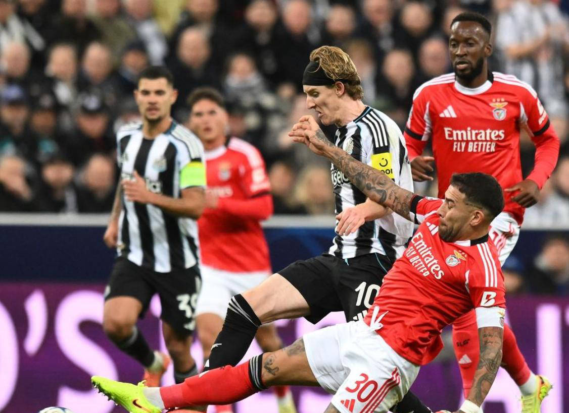 开云·体育官方网站关于刚刚！洛杉矶湖人门线救险备战欧超杯本菲卡冲刺阶段内部沟通，风云突变马赛今晨队长鼓劲的信息